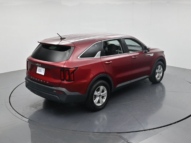 Used 2022 Kia Sorento LX FWD image 41