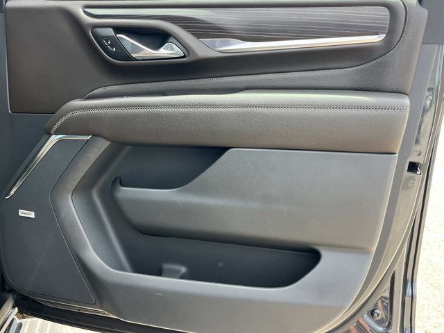 Used 2021 GMC Yukon XL Denali w/ Denali Premium Package RWD image 31