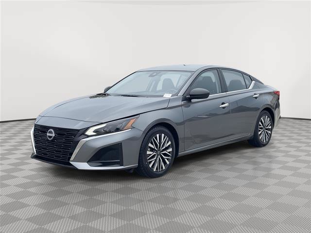 Used 2025 Nissan Altima 2.5 SV