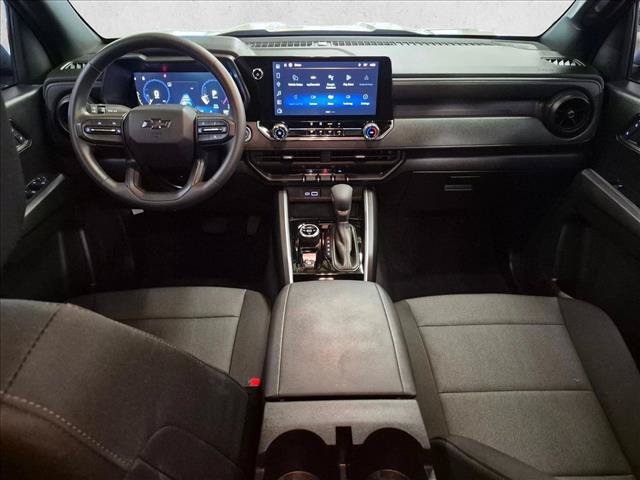 Used 2024 Chevrolet Colorado Trail Boss AWD/4WD image 20