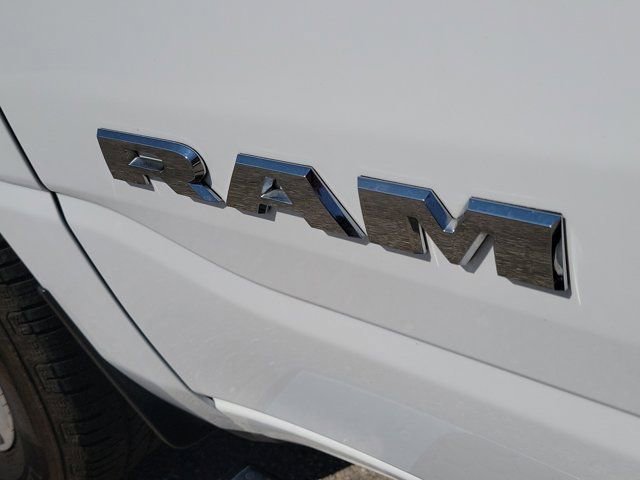 Used 2023 RAM 1500 Laramie AWD/4WD image 9