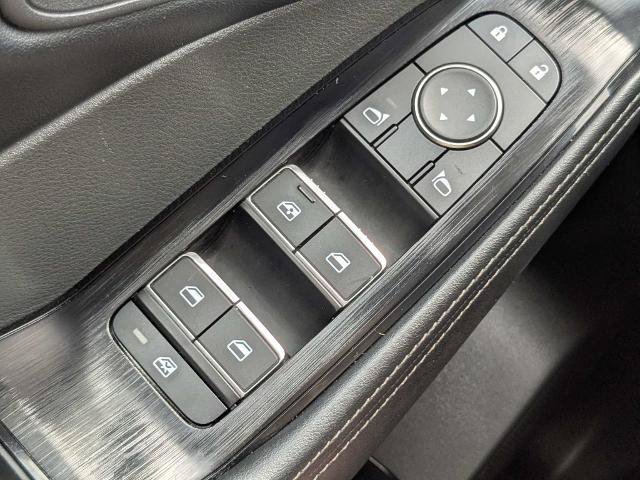 Used 2026 Nissan Rogue SL FWD image 24