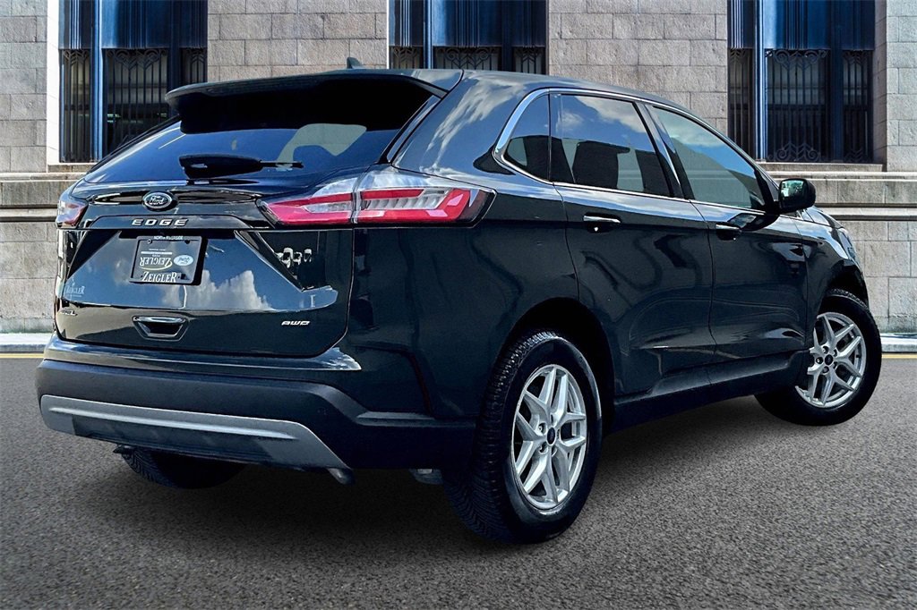 Certified 2022 Ford Edge SEL w/ Convenience Package image 11