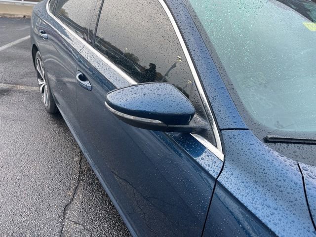 Used 2022 Volkswagen Passat 2.0T SE image 10