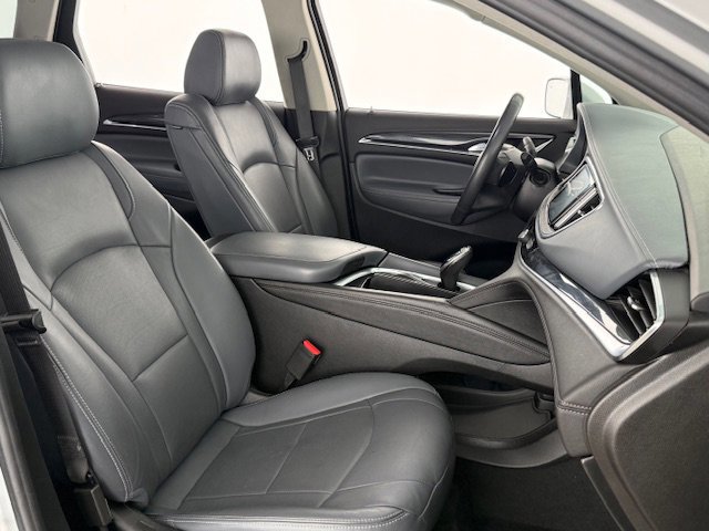 Used 2020 Buick Enclave Essence w/ Sound and Sites Package image 20