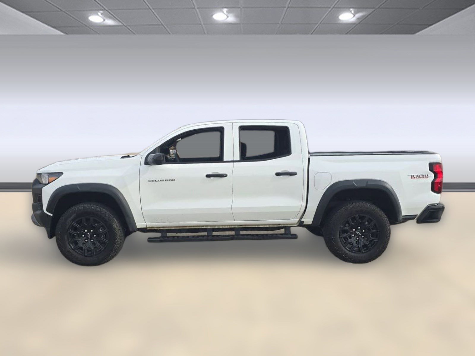 Used 2025 Chevrolet Colorado Trail Boss image 2