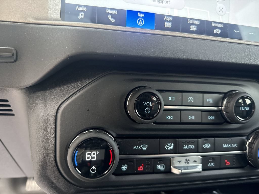 Certified 2025 Ford Bronco Outer Banks AWD/4WD image 31