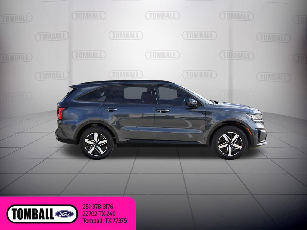 Used 2023 Kia Sorento S w/ Panoramic Sunroof Package FWD image 8