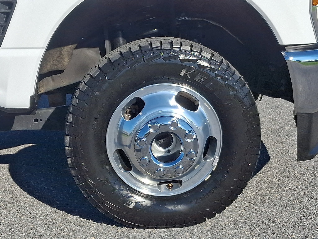 Certified 2024 Ford F350 XL AWD/4WD image 8