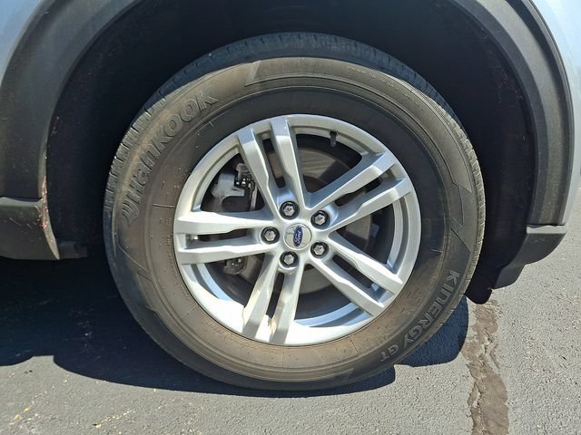 Certified 2023 Ford Explorer XLT w/ Equipment Group 202A AWD/4WD image 8