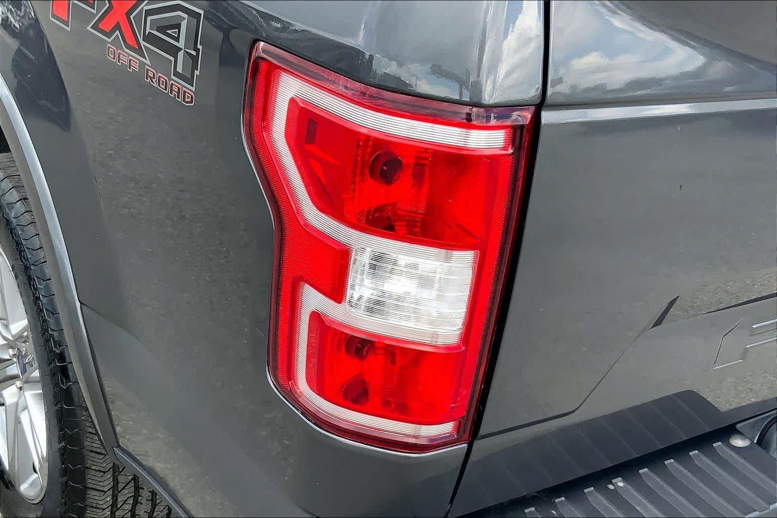 Certified 2019 Ford F150 XLT w/ Equipment Group 302A Luxury AWD/4WD image 29