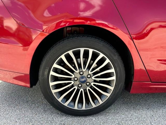 Certified 2017 Ford Fusion SE w/ Fusion SE Technology Package FWD image 27