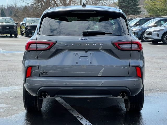 Certified 2024 Ford Escape ST-Line Elite w/ Premium Technology Package video 3