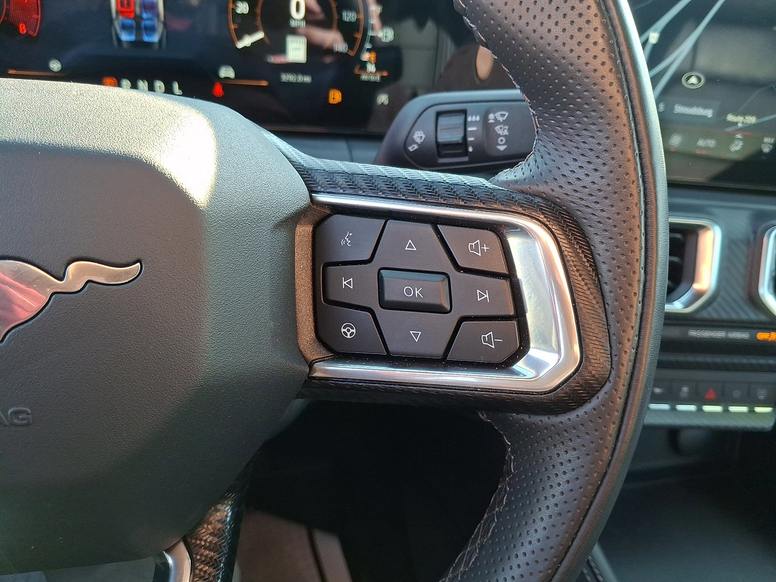 Certified 2025 Ford Mustang Premium image 22