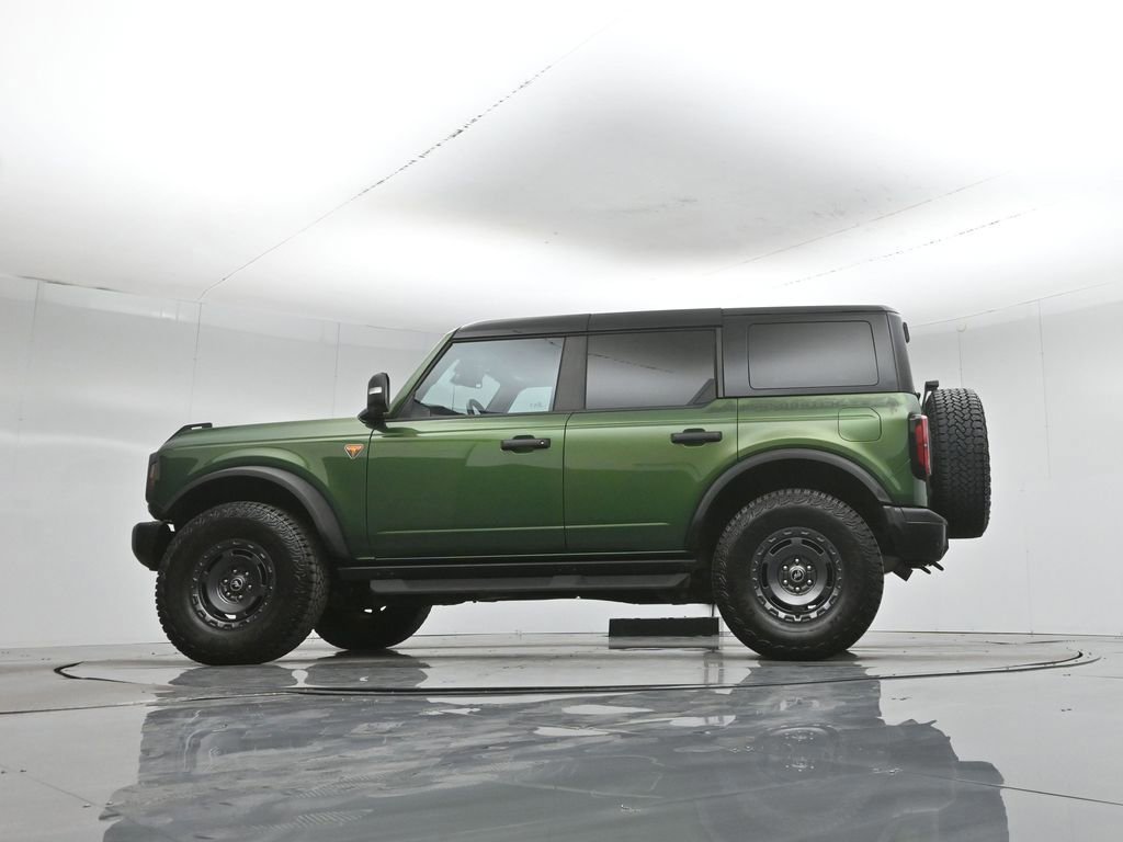 Certified 2025 Ford Bronco Badlands AWD/4WD image 26