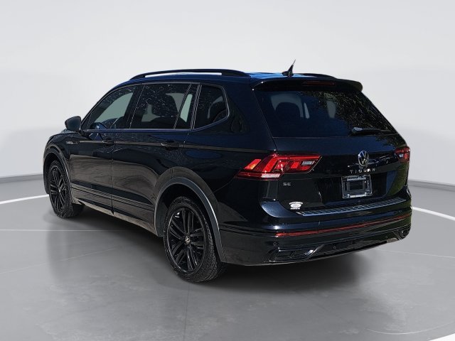 Used 2022 Volkswagen Tiguan SE R-Line FWD image 5