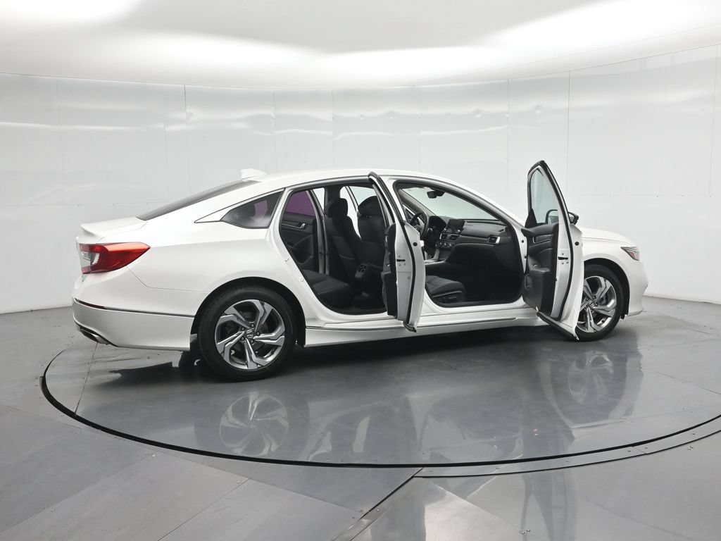 Used 2018 Honda Accord EX-L image 3
