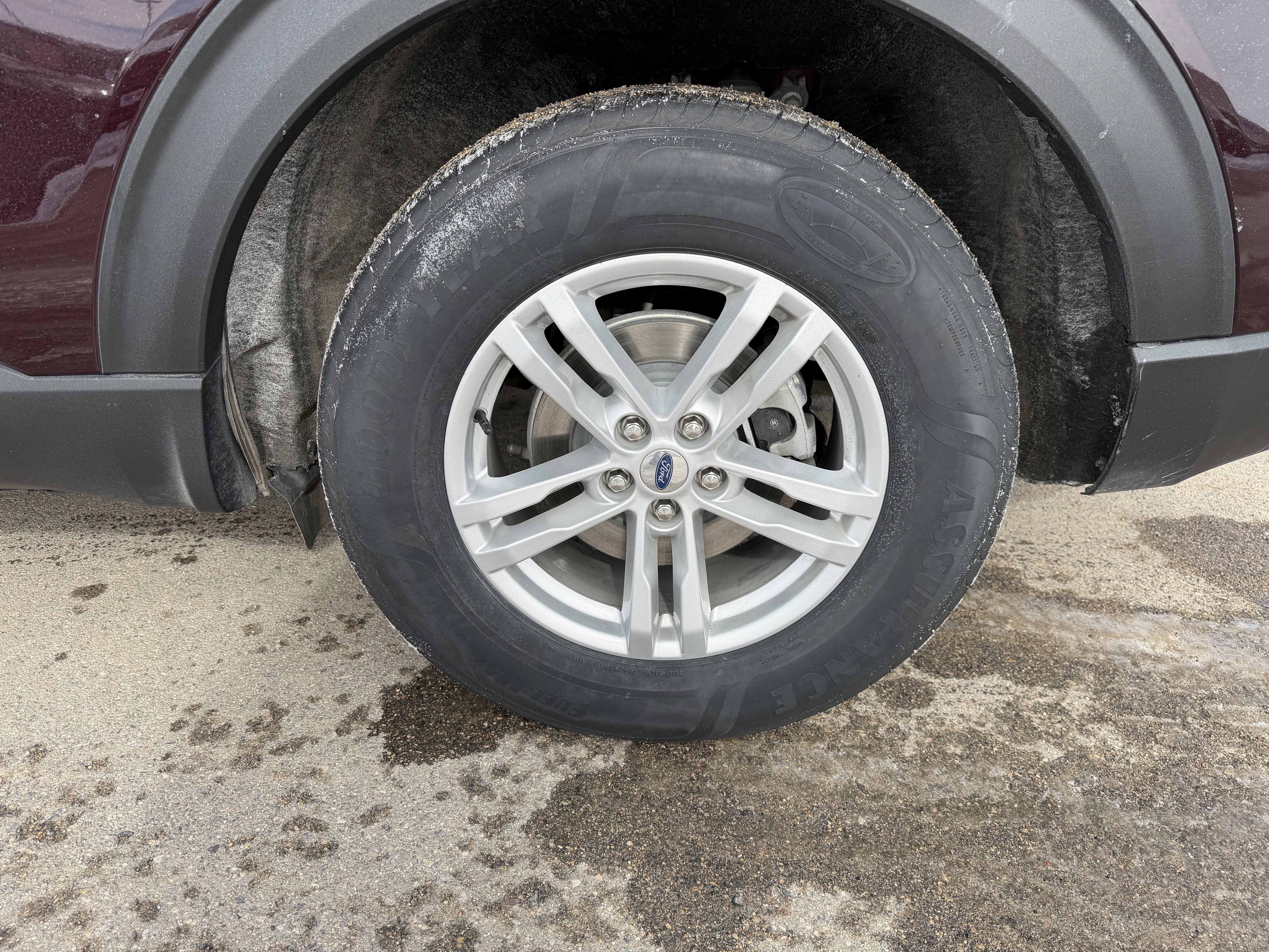 Certified 2023 Ford Explorer XLT w/ Equipment Group 202A image 20