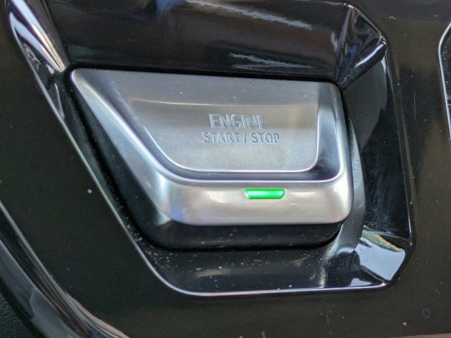 Used 2024 GMC Sierra 3500 Denali Ultimate image 32