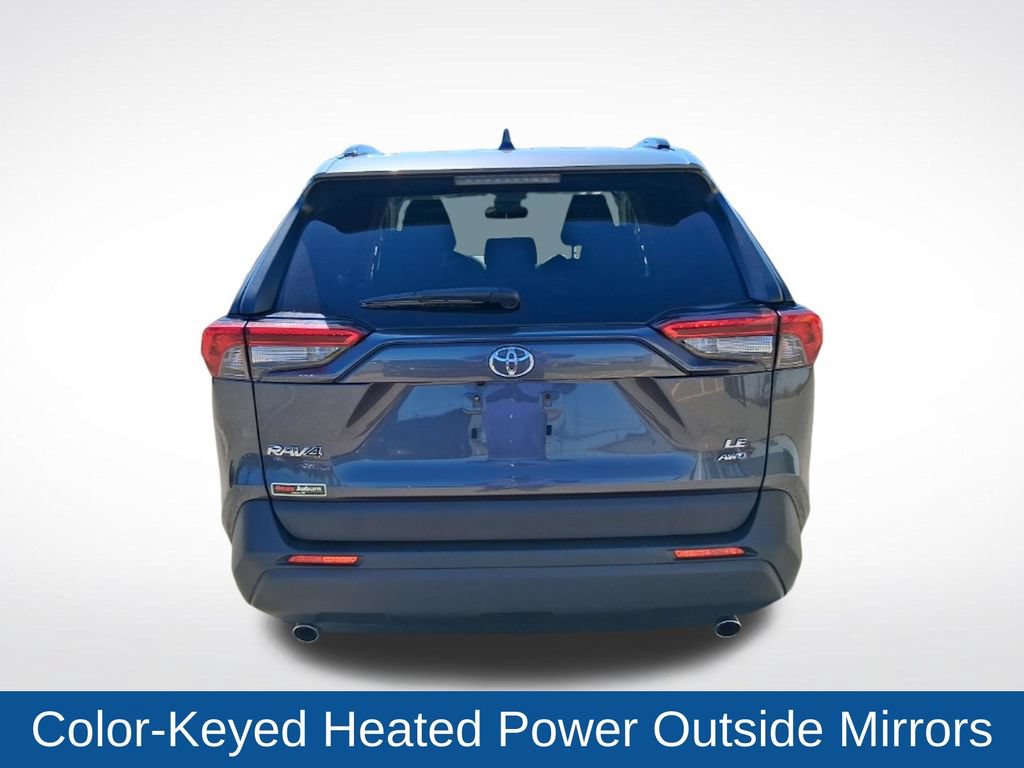 Used 2020 Toyota RAV4 LE w/ Carpet Mat Package AWD/4WD image 6