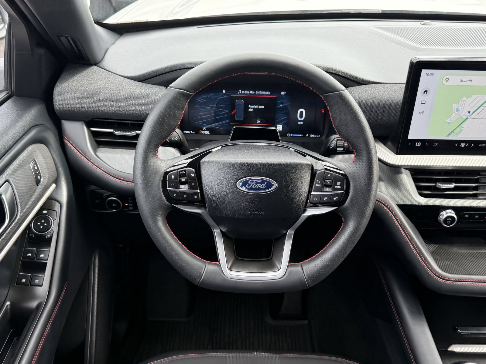 Certified 2025 Ford Explorer ST-Line AWD/4WD image 15