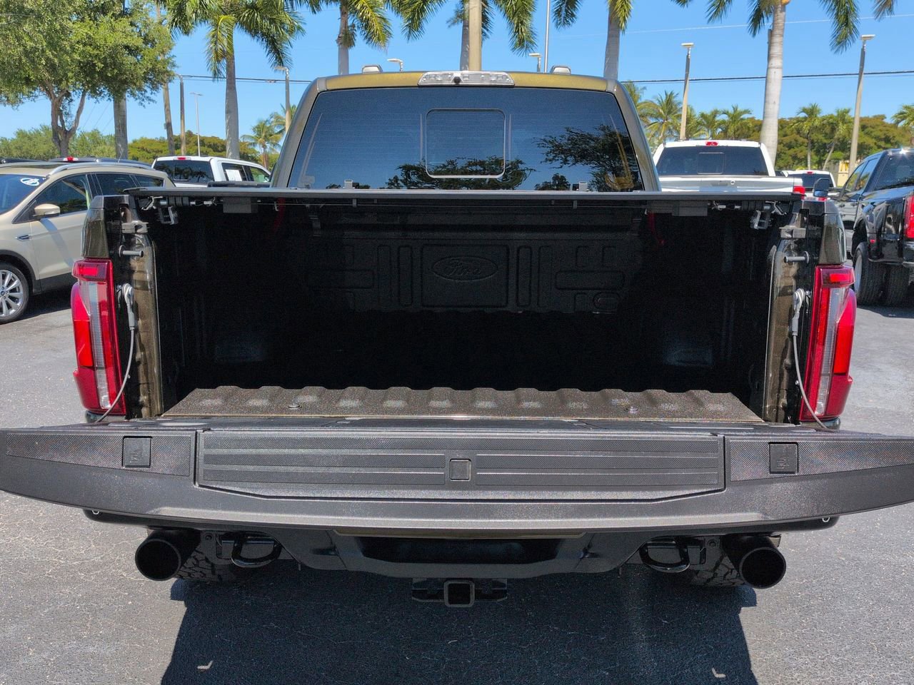 Certified 2025 Ford F150 Raptor AWD/4WD image 13