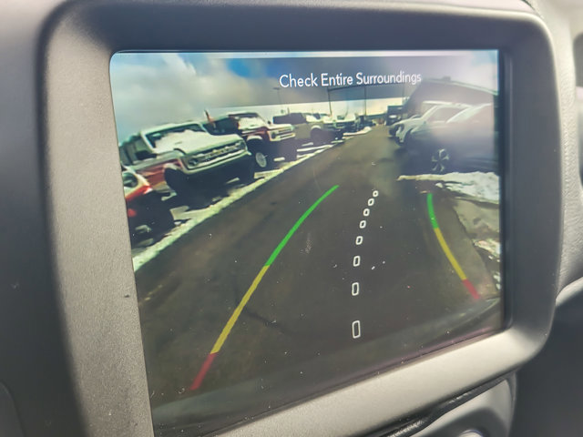 Used 2020 Jeep Renegade Trailhawk w/ UConnect 8.4 Nav Group image 14