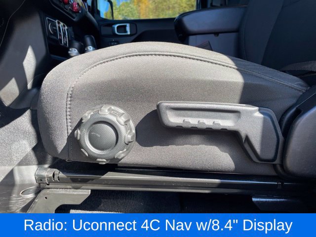 Used 2022 Jeep Gladiator Sport AWD/4WD image 16