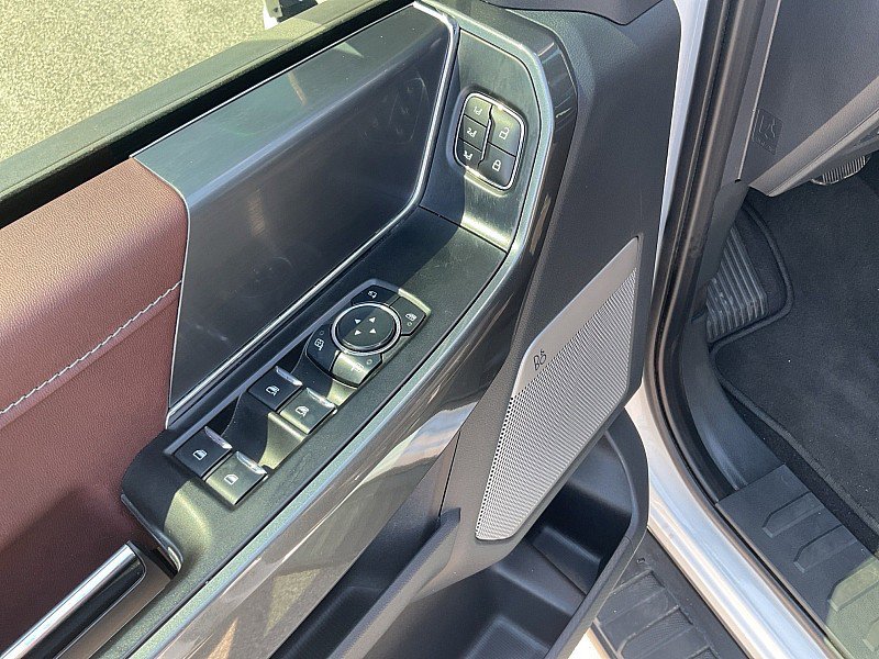 Certified 2023 Ford F150 Lariat w/ Equipment Group 502A High image 27