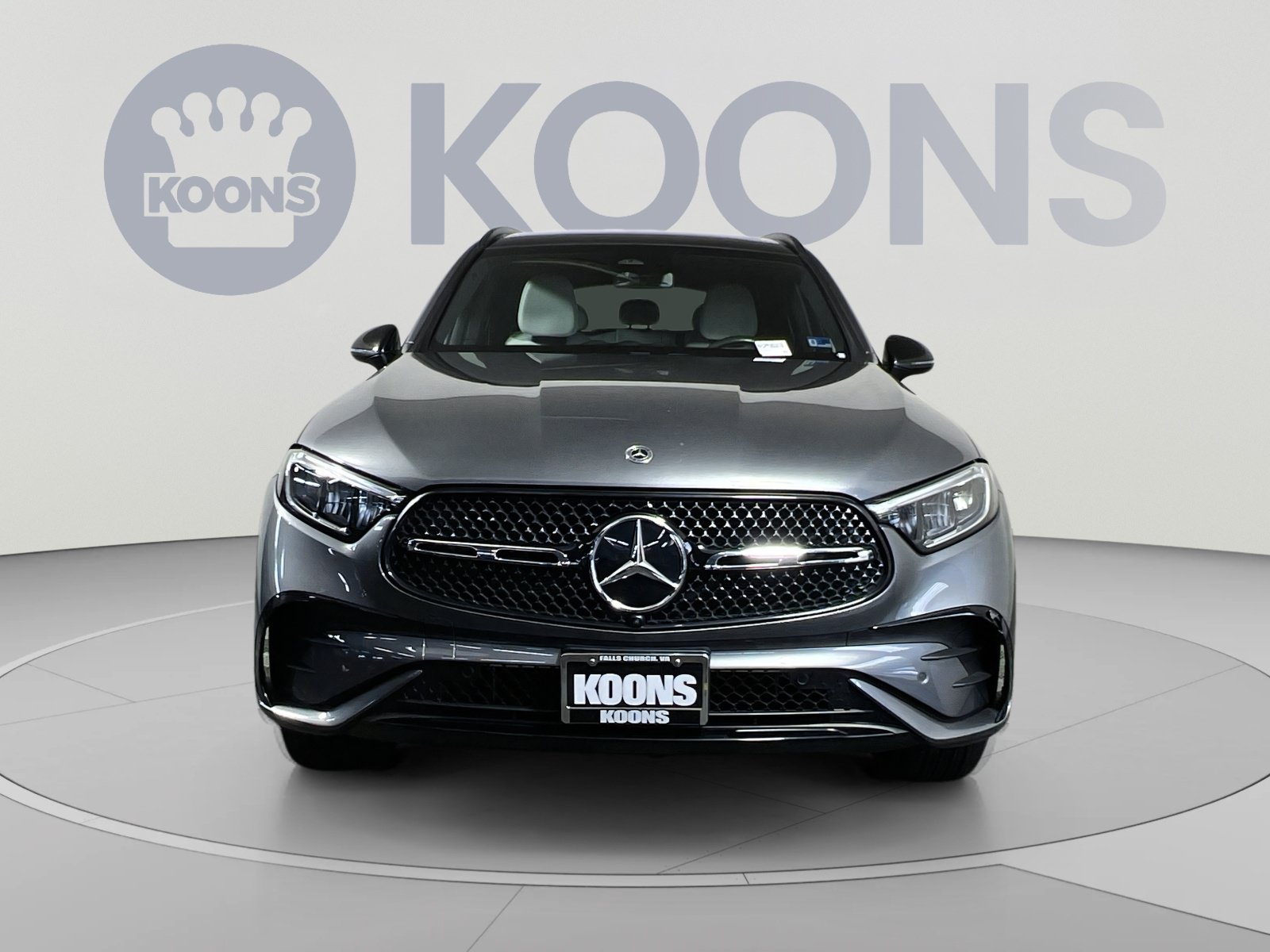 Used 2023 Mercedes-Benz GLC 300 4MATIC image 4