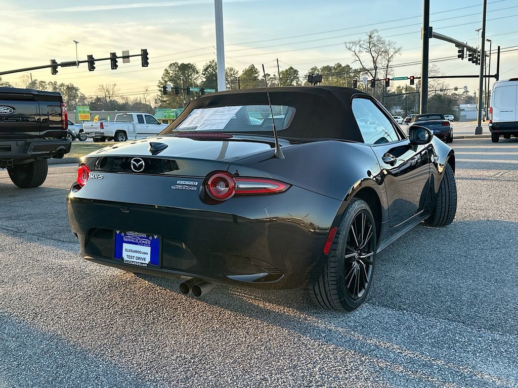 Used 2025 MAZDA MX-5 Miata Grand Touring w/ Weather Package image 4