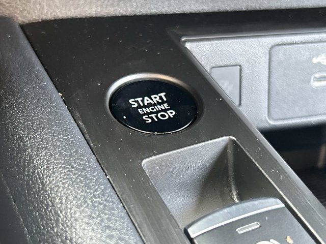 Used 2026 Nissan Kicks SV w/ Cold Weather Package FWD image 33