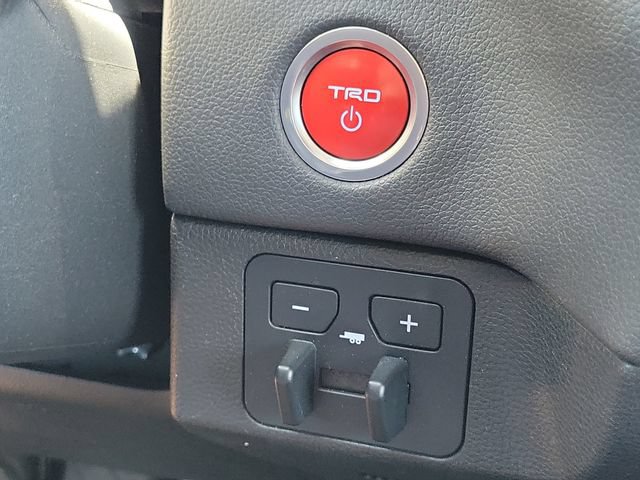 Used 2023 Toyota Sequoia SR5 w/ SR5 Premium Package AWD/4WD image 11