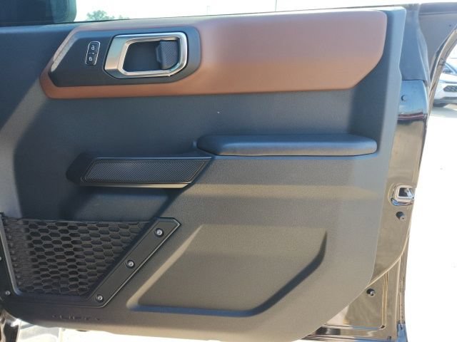 Certified 2024 Ford Bronco Outer Banks AWD/4WD image 19