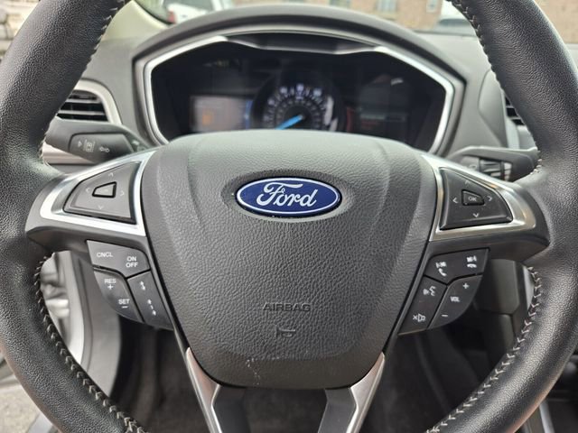 Certified 2020 Ford Fusion SE w/ Equipment Group 151A FWD image 26