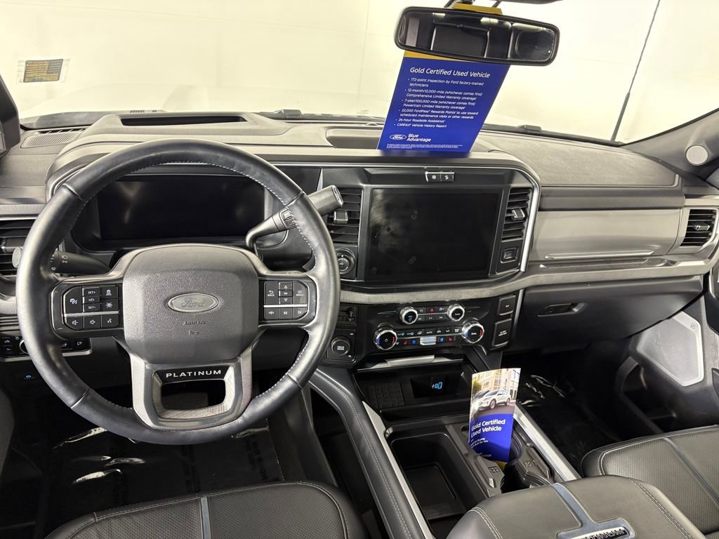 Certified 2025 Ford F450 Platinum w/ FX4 Off-Road Package image 25