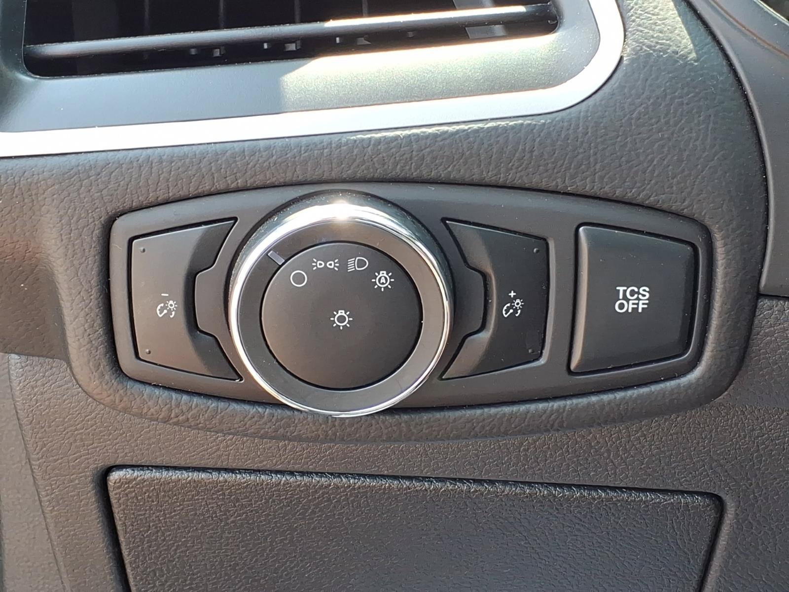 Certified 2024 Ford Edge SEL AWD/4WD image 17