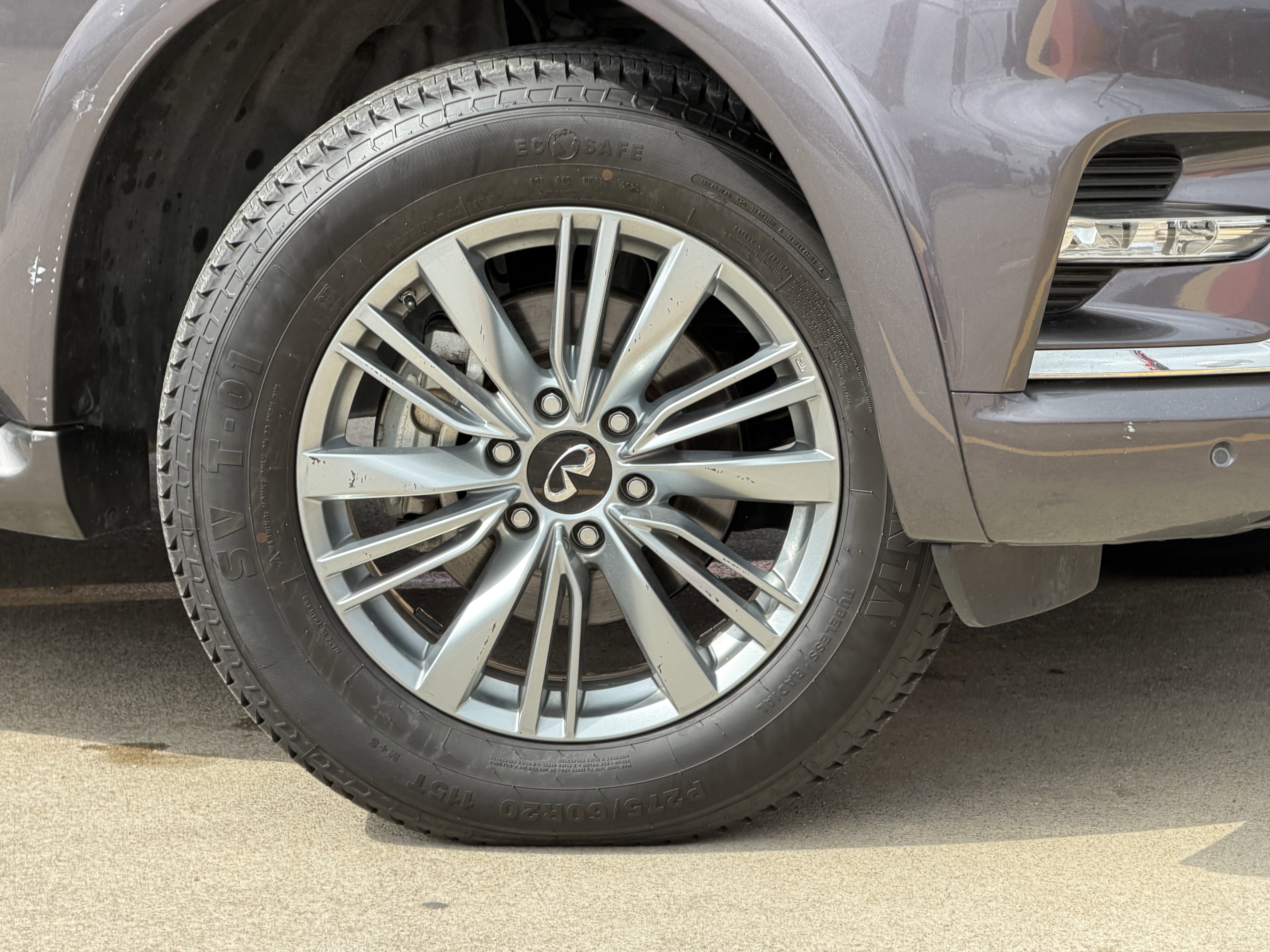 Used 2024 INFINITI QX80 Luxe image 9