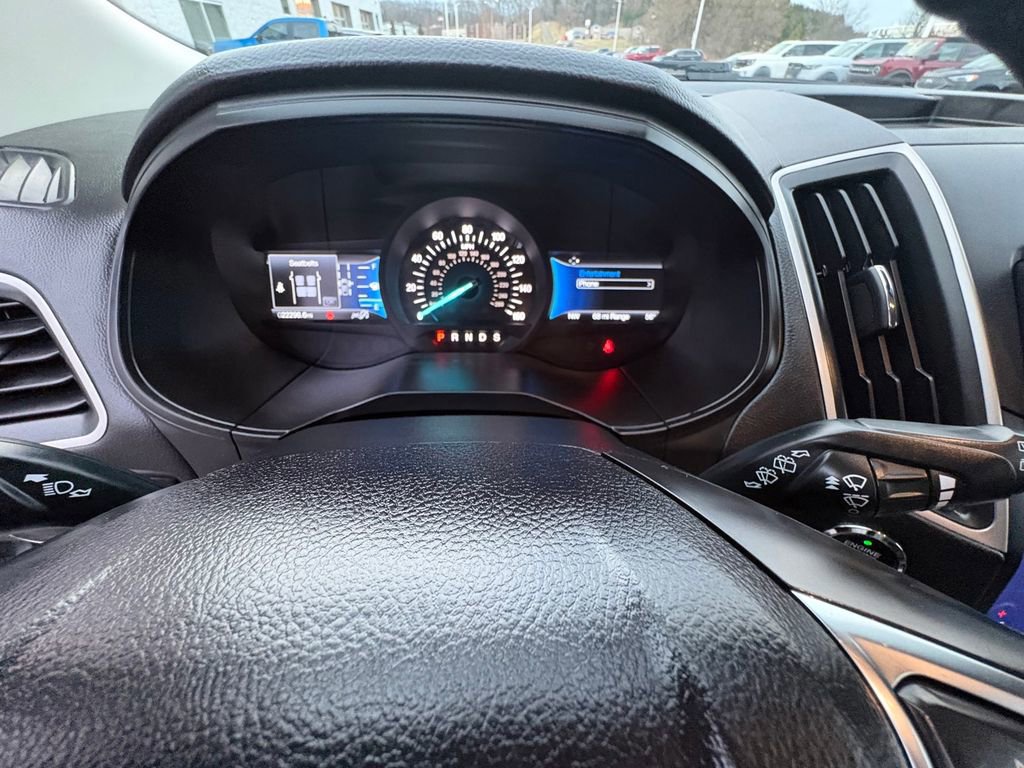 Certified 2024 Ford Edge SEL w/ Convenience Package image 17