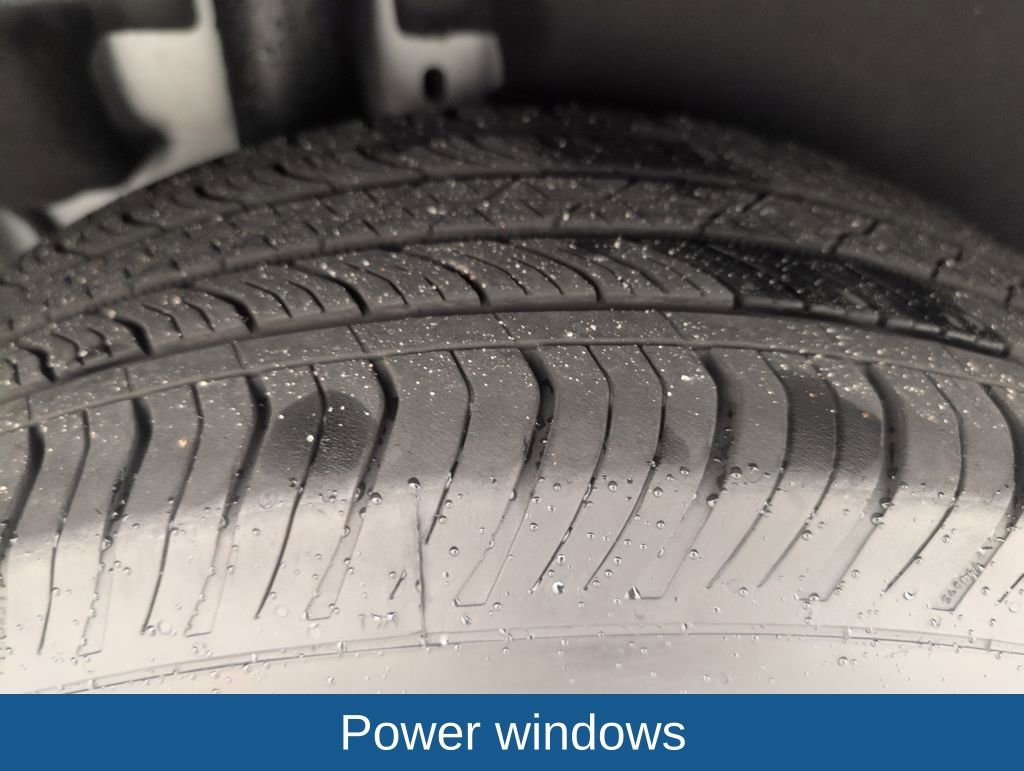 Certified 2025 Ford Escape Active image 23