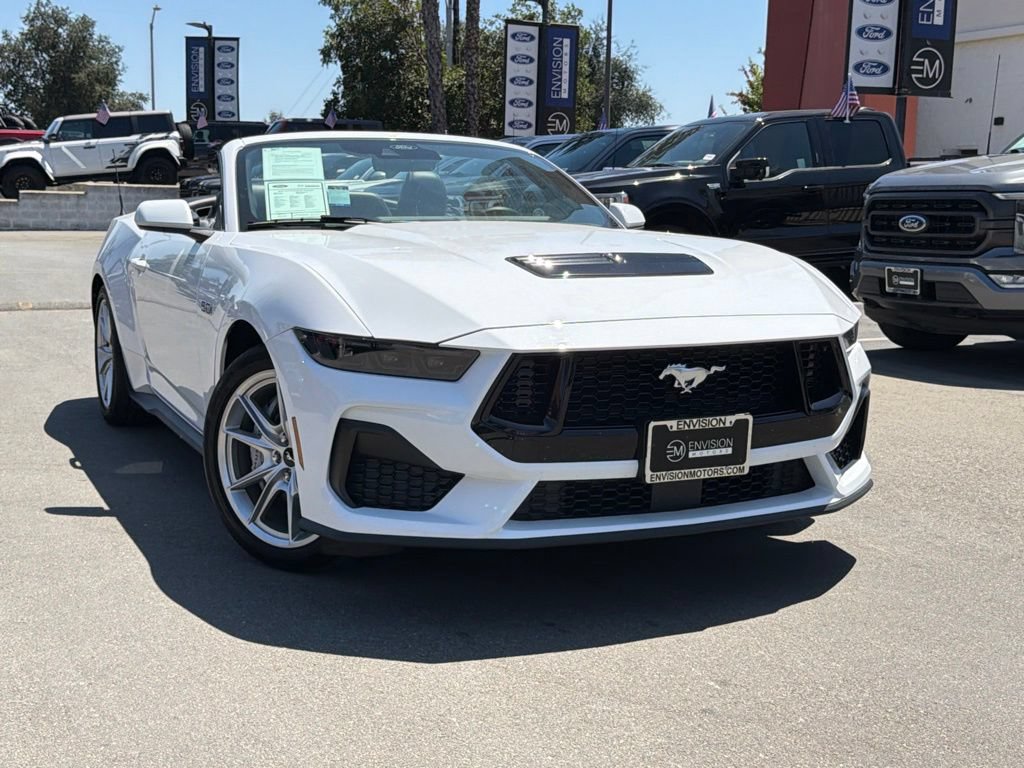 Certified 2025 Ford Mustang GT Premium RWD image 2