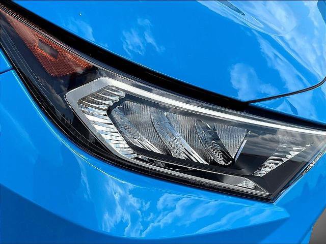 Used 2019 Toyota RAV4 LE w/ Carpet Mat Package AWD/4WD image 35