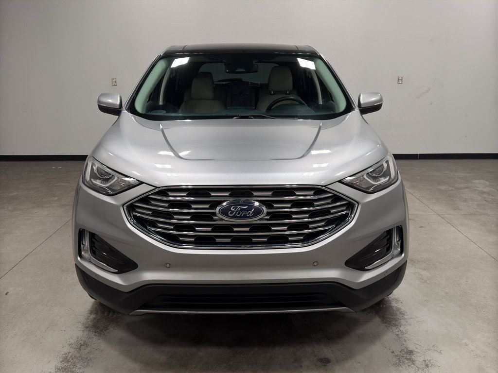 Certified 2022 Ford Edge Titanium image 3