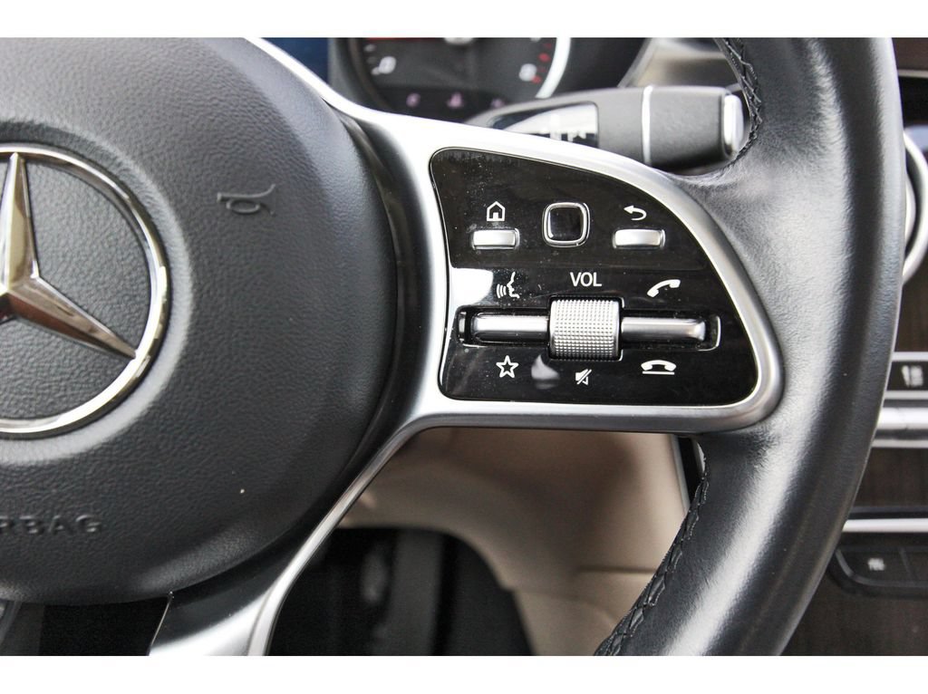 Used 2021 Mercedes-Benz GLC 300 image 21