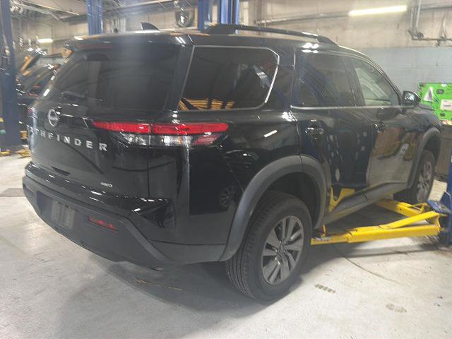 Used 2025 Nissan Pathfinder SV AWD/4WD image 2