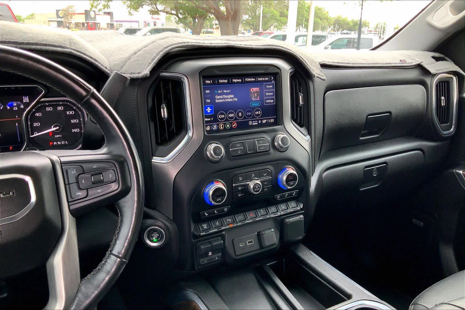 Used 2023 GMC Sierra 2500 Denali w/ Denali Ultimate Package AWD/4WD image 7