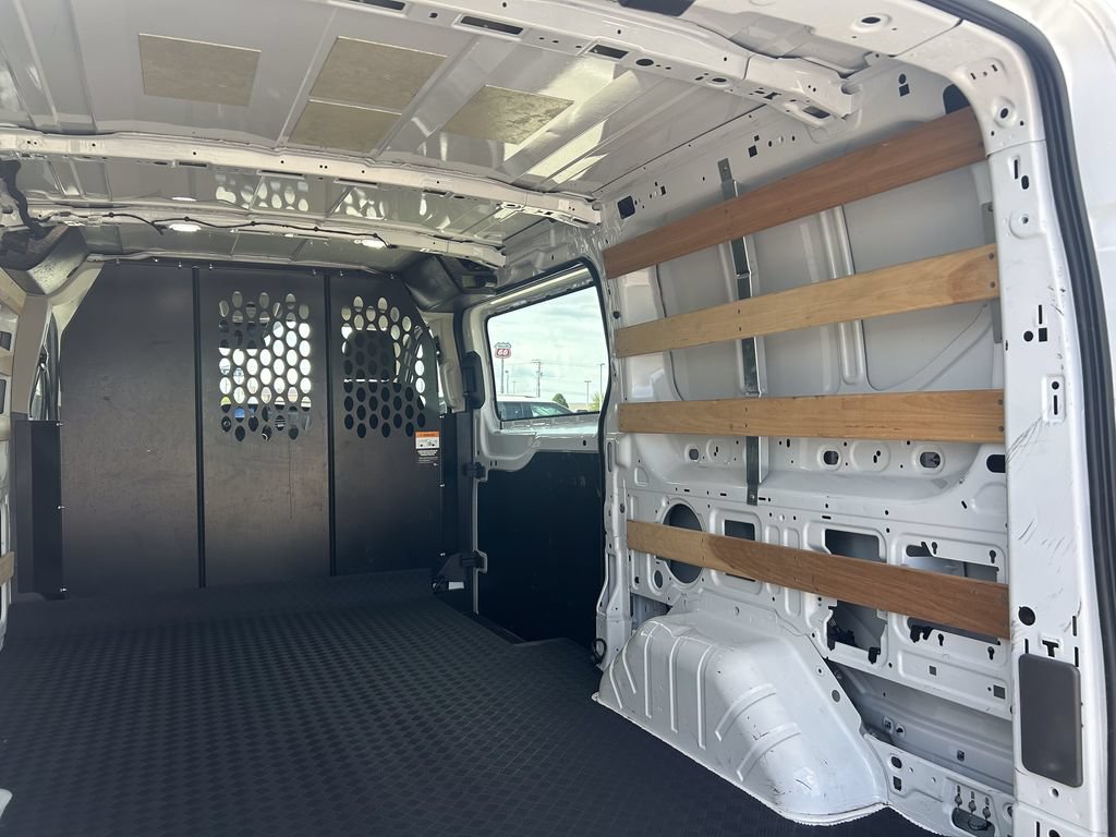 Certified 2025 Ford Transit 250 Low Roof w/ Exterior Upgrade Package RWD image 14