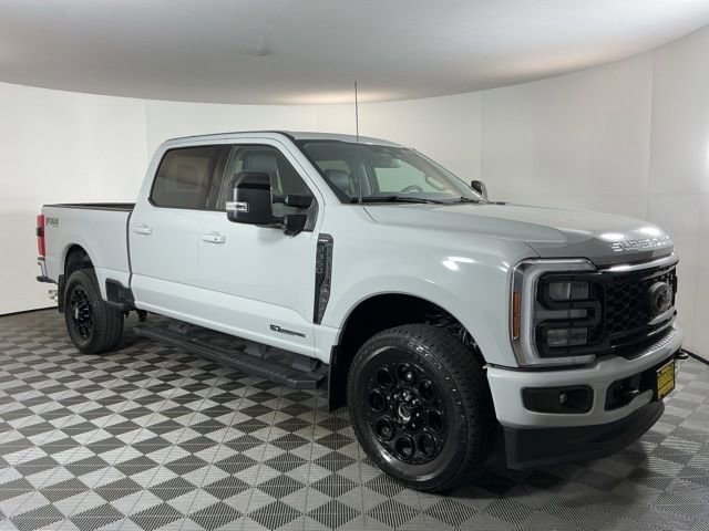 Certified 2025 Ford F350 Lariat w/ Black Appearance Package AWD/4WD image 3