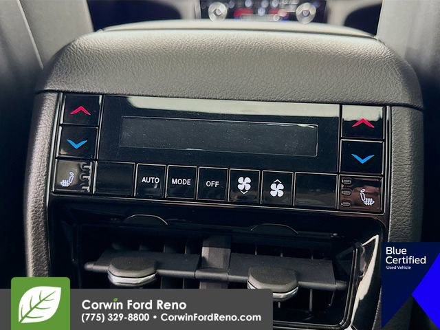 Used 2022 Jeep Grand Cherokee Overland w/ Luxury Tech Group IV image 30