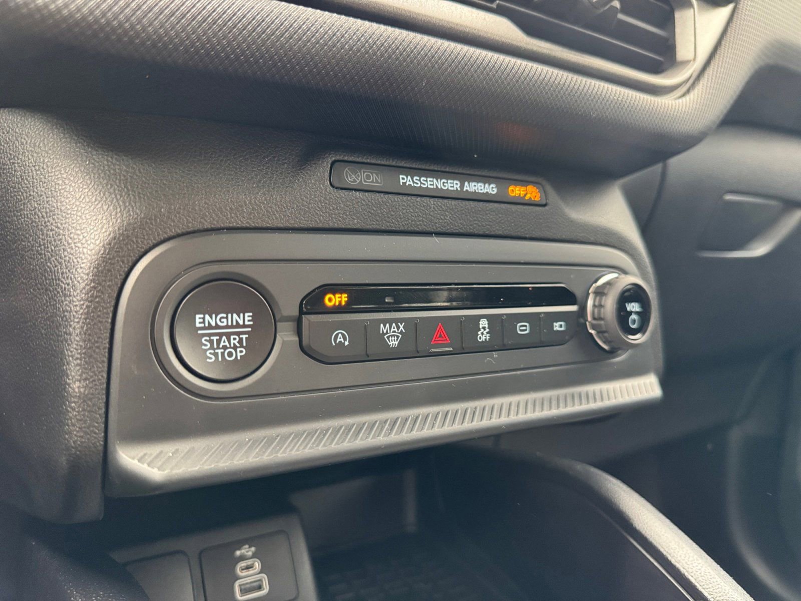 Certified 2025 Ford Bronco Sport Big Bend w/ Convenience Package image 22